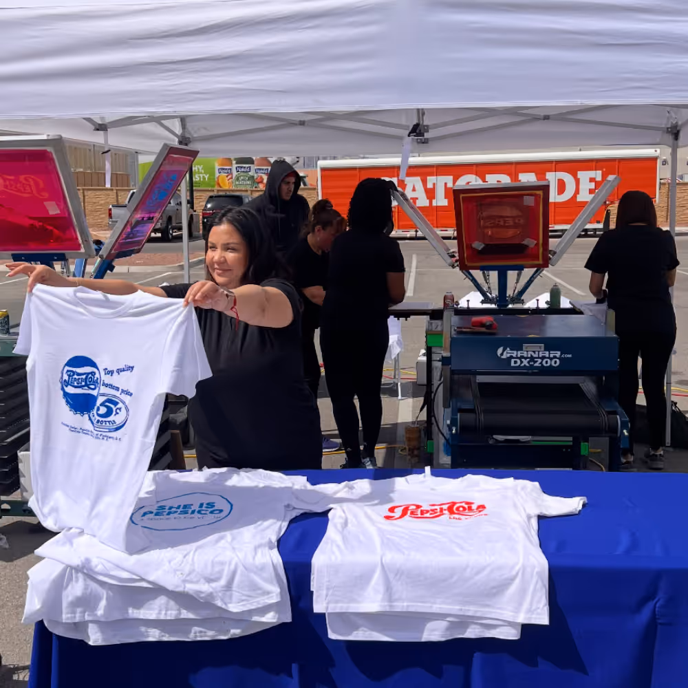 On-site screen printing at a live event